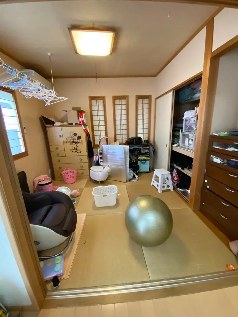 リノベーション前の使い勝手の悪い和室